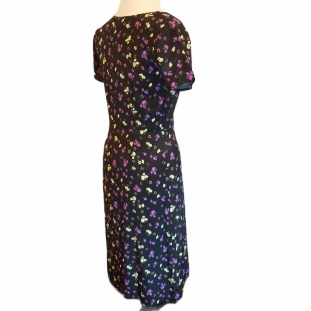 NWT Modcloth Button Deep V Fitted Dress - Picture 4 of 8